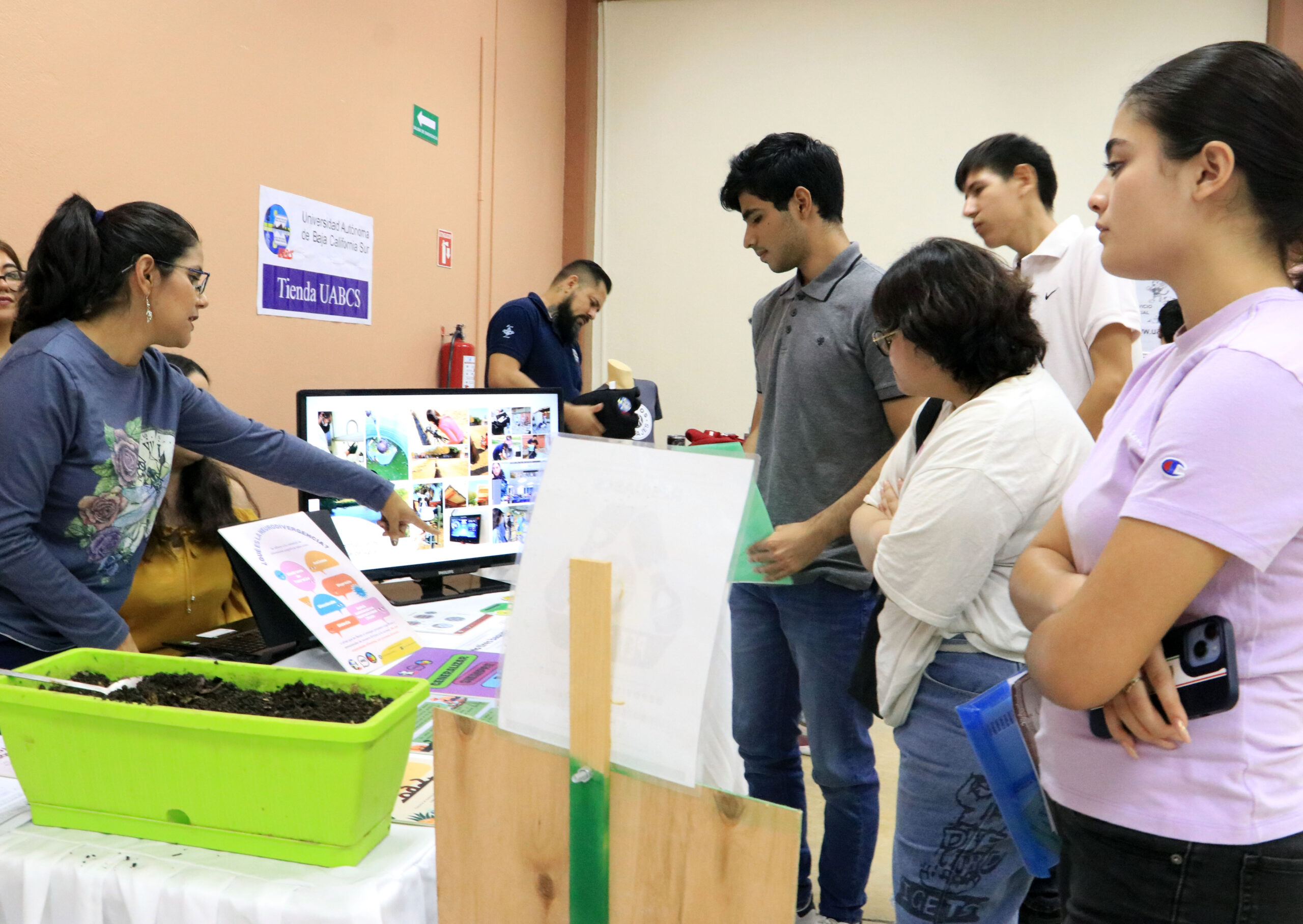 UABCS Presenta Servicios Y Programas De Apoyo A Sus Estudiantes De