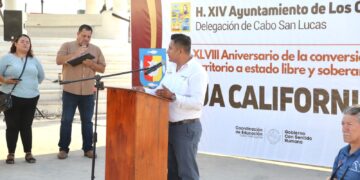 Para fortalecer la identidad sudcaliforniana, autoridades delegacionales conmemoran los 48 años de Conversión de Territorio a Estado de BCS