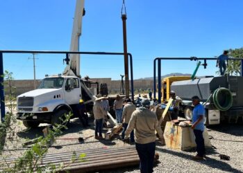 Luego de más de 12 horas de trabajo del equipo Oomsapas Los Cabos, vuelve a operar el pozo Estrella