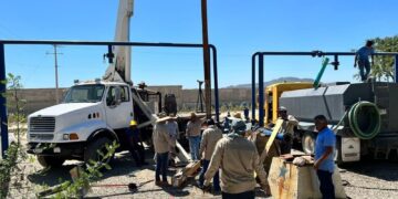 Luego de más de 12 horas de trabajo del equipo Oomsapas Los Cabos, vuelve a operar el pozo Estrella