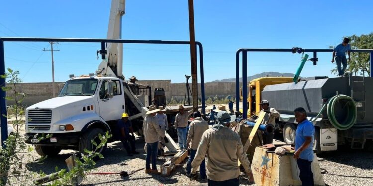 Luego de más de 12 horas de trabajo del equipo Oomsapas Los Cabos, vuelve a operar el pozo Estrella
