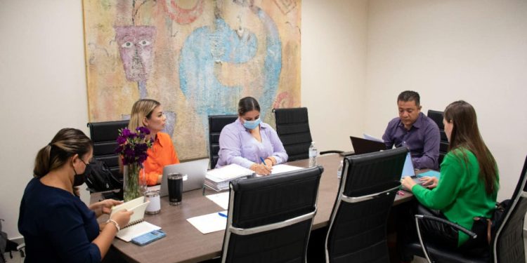 Dan seguimiento a los estudios de conveniencia y factibilidad de hermanamiento con: Sevilla, Salamanca, Manila, Orizaba y San Pedro Garza García