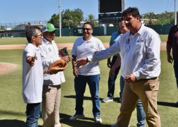 Clausura IMSS BCS liga infantil y juvenil de béisbol “IMSS Roberto Ibarra León”