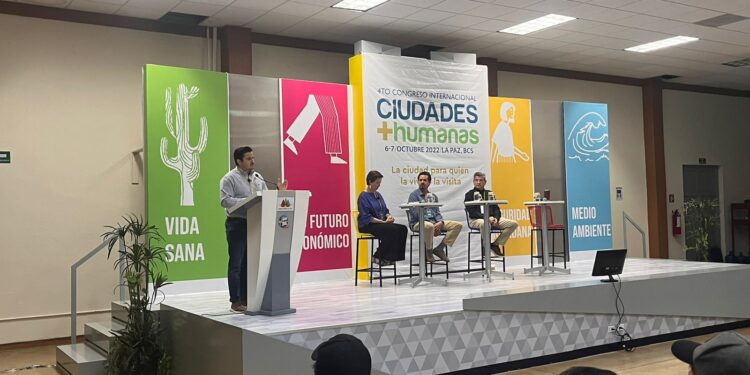 Transita BCS hacia una economía verde en el turismo: Eduardo Van Wormer