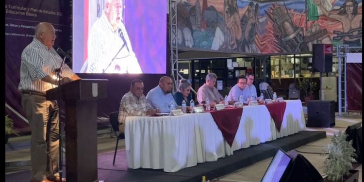 Educar para transformar y favorecer el desarrollo de identidad en BCS, la meta”: VCC