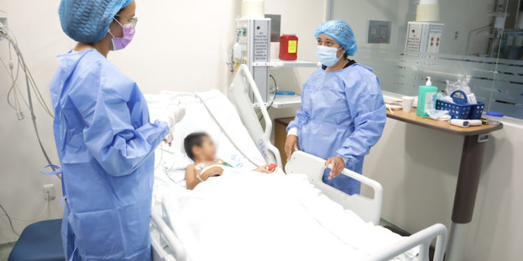 SALVAN VIDA DE DOS NIÑOS CON CIRUGÍAS DE CORAZÓN EN EL HOSPITAL SALVATIERRA