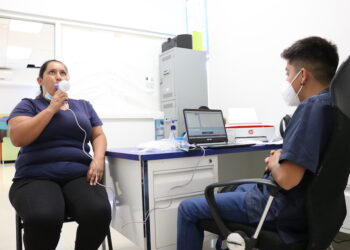 SALUD REALIZÓ EVALUACIONES PULMONARES A PACIENTES VULNERABLES DE LA PAZ