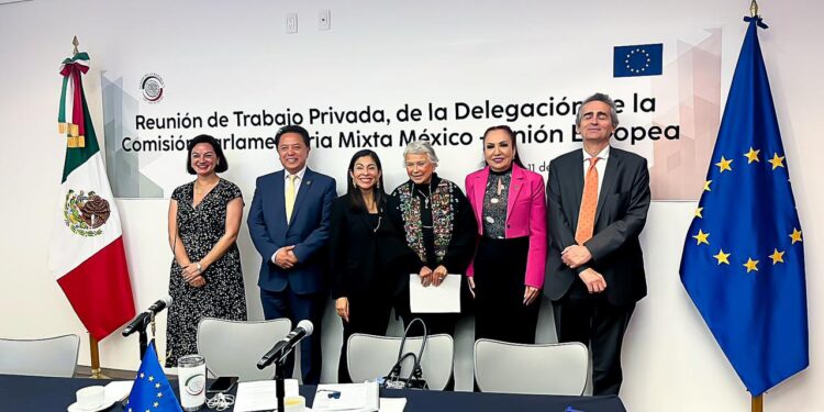 SE REÚNE LA DIPUTADA SONIA MURILLO CON LA COMISION PARLAMENTARIA MIXTA MÉXICO-UNIÓN EUROPEA EN EL SENADO DE LA REPÚBLICA