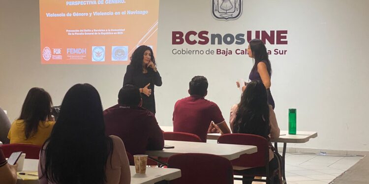 FGR IMPARTE CAPACITACIÓN CONTRA LA VIOLENCIA DE GÉNERO EN MATERIA DE DERECHOS HUMANOS