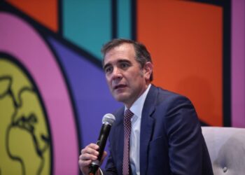 Lorenzo Córdova llama a una alianza entre instituciones electorales, periodistas y ciudadanía para defender la democracia • El Consejero Presidente del INE clausuró el Foro Internacional de Periodismo e Integridad Electoral