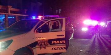 Balean a sujeto en el interior de su domicilio