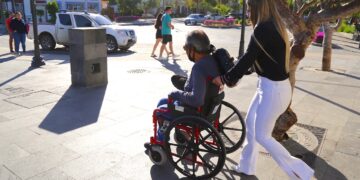 Con profundo sentido humano el Gobierno Municipal llega a quienes más lo necesitan; se benefician 21 personas mediante apoyos asistenciales