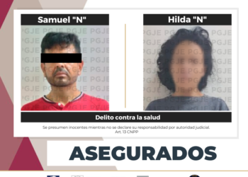 REALIZA PGJE CATEO Y ASEGURA A PAREJA CON CASI MIL DOSIS DE DROGA EN OPERATIVO CONTRA NARCOMENUDEO EN LA PAZ