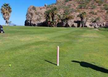 INICIA CON EL PIE DERECHO LA GIRA INFANTIL DE GOLF