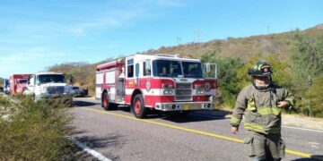 Durante esta mañana, en coordinación de la Guardia nacional, Policía municipal y Sapa atendimos un accidente tipo volcadura, en el tramo carretero La Paz- San Antonio.