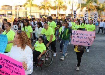 Con marcha pacífica, conmemoran el Día Internacional de Los Derechos Humanos en Los Cabos
