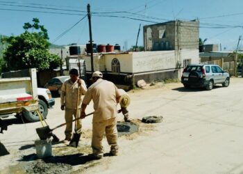 Para evitar robos y accidentes; Operación y Mantenimiento de Oomsapas Los Cabos instala brocales y tapas de alcantarillado de alto impacto