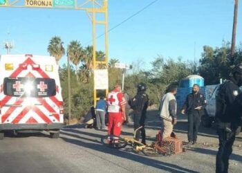 En Toronja y Colosio en La Paz chocan una bicicleta y una motocicleta… Dos personas resultan lesionadas…