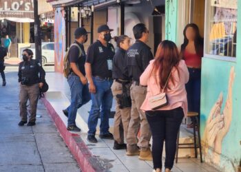 EN CATEO LA FGR ASEGURA INMUEBLE POR ELDELITO DE TRATA DE PERSONAS Y CONTRA LA SALUD