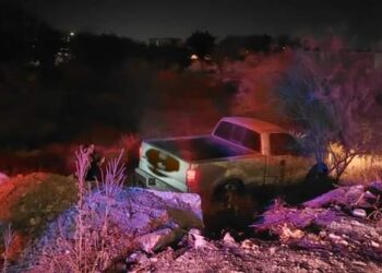 Accidente de tránsito tipo choque entre vehículos en las calles Durango y Colosio
