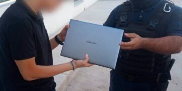 Policia Municipal Recupera Lap Top De estudiante .