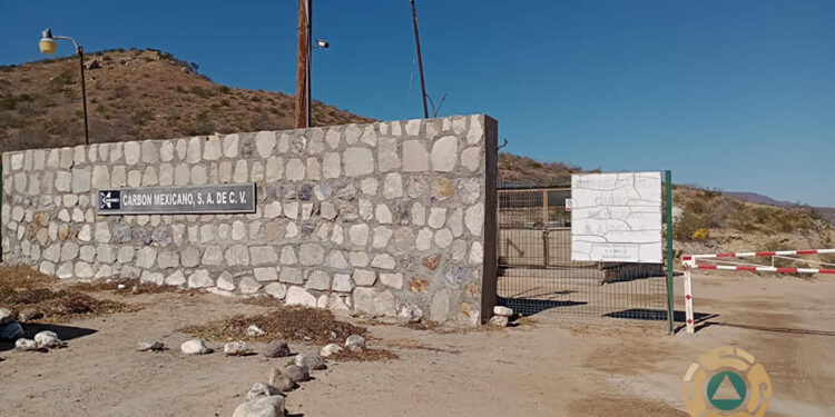 Reportan haces unos minutos, una fuerte explosión en la empresa minera Carbón de mexicano, hace unos minutos, con un saldo de un trabajador fallecido, dos heridos,  estamos por confirmar lo que ocurrió en este centro de trabajo.