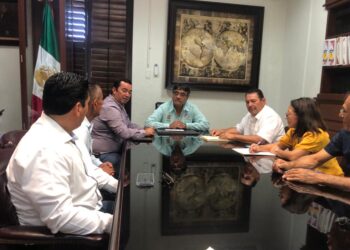 Acuerdan Gobierno Municipal y ejidatarios de Miraflores reforzar la economía en la zona rural