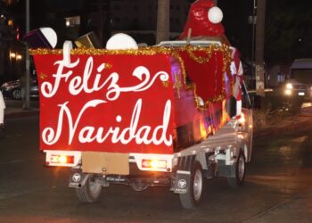 Personal de Servicios Públicos realizó la Caravana Navideña en CSL