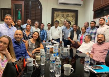 Acuerdan Gobierno Municipal y empresarios del Centro Histórico de SJC el manejo del 80% en decibeles