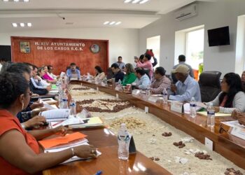 Toman protesta integrantes de la Junta de Gobierno del Instituto Municipal de Asuntos Indígenas y Afromexicanos de Los Cabos