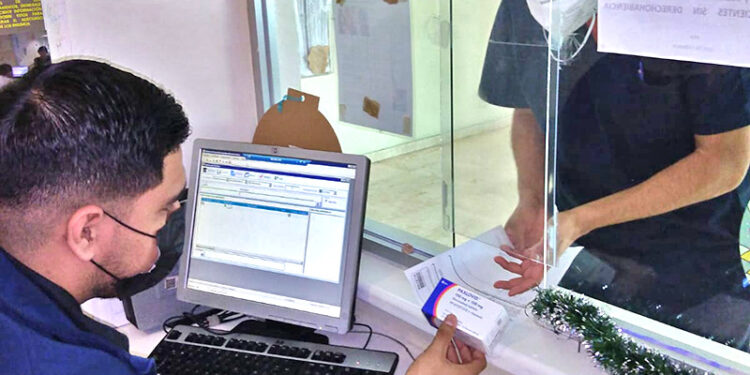 CUENTA SALUD ESTATAL CON MEDICAMENTO PARA TRATAR PACIENTES AMBULATORIOS CON COVID-19