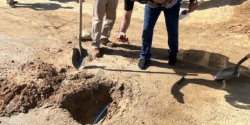 Ciudadanos de Cabo San Lucas agradecen alOomsapas Los Cabos por las acciones para evitar el desperdicio del agua potable.