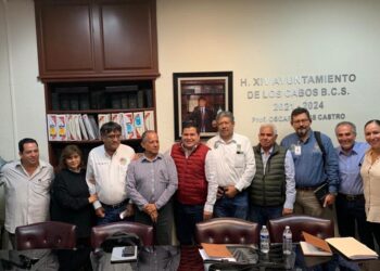 Gobierno de Los Cabos y FIFONAFE trabajan de manera conjunta en proyectos para beneficio de la comunidad