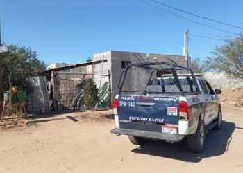 TRAS DISCUSIÓN POR LA PENSIÓN ALIMENTICIA DE UNA MENOR, PADRE Y PADRASTO TERMINAN AGARRADOS A GOLPES