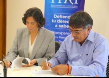 Firma Municipio de Los Cabos declaratoria de Gobierno Abierto con Sistema Anticorrupción e ITAIBCS