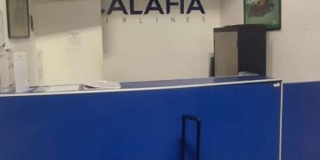 ¡¡USUARIOS MOLESTOS ANTE CANCELACIONES Y RETRASOS EN VUELOS DE LA PAZ A DIVERSOS DESTINOS!!.