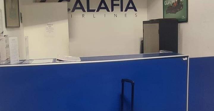 ¡¡USUARIOS MOLESTOS ANTE CANCELACIONES Y RETRASOS EN VUELOS DE LA PAZ A DIVERSOS DESTINOS!!.