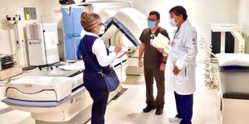 PERSONAL DE SALUD DE BCS PARTICIPA EN EVALUACIONES DE ESTABLECIMIENTOS MÉDICOS DE OTRAS ENTIDADES