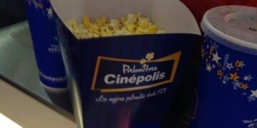 #DenunciaCiudadana Se quejan de Cinépolis en Plaza Patio de Cabo San Lucas.