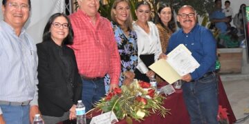 ICATEBCS REALIZA CON ÉXITO EXPOVENTA NAVIDEÑA Y CLAUSURA DE CURSOS 2022