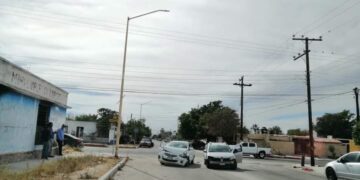 Este día de Miércoles 28 de Diciembre del 2022, se registro accidente tipo choque involucrados 2 vehículos