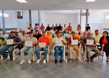 Concluye taller de concientización para pescadores ribereños en Comondú