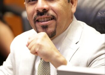 Agradece Ricardo Velázquez respaldo político para lograr vacaciones dignas