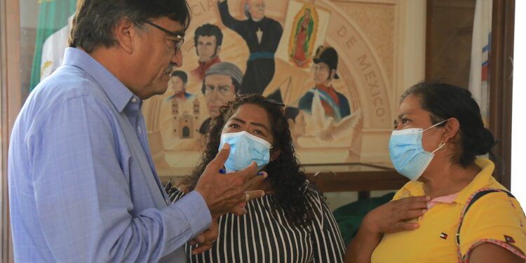 La atención social es una prioridad que Oscar Leggs Castro mantiene desde el 1er día de su gestión como alcalde de Los Cabos