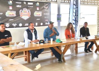 Gobierno de Los Cabos refrenda compromiso con deportistas de Off Road