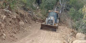 En Los Cabos se tiene un 90% de avance en la rehabilitación de vías de comunicación en la zona rural