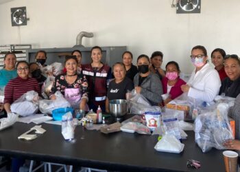 CAPACITA SEDIF PARA AUTOEMPLEO• Para población de 18 a 35 años de edad•