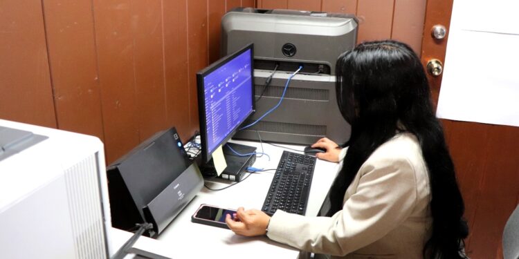 Instalan módulo exprés para el trámite de renovación y reposición de licencias para conducir