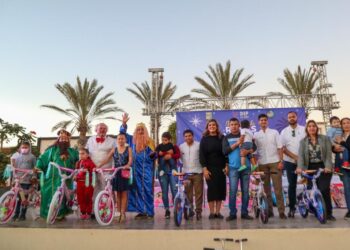 11 mil 876 niñas y niños de Los Cabos recibieron un regalo en los 7 festivales simultáneos por el “Día de los Reyes Magos”