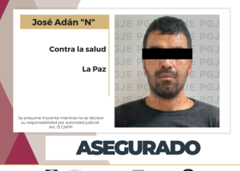 ASEGURA PGJE A UN HOMBRE CON DROGA EN LA COL. VICENTE GUERRERO EN LA PAZ